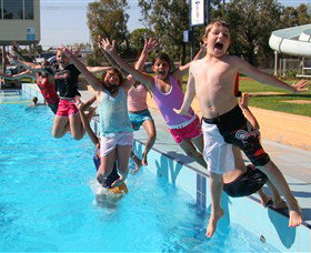 Dubbo Aquatic Leisure Centre - Holiday Sunshine Coast 0