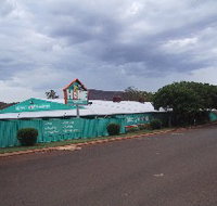 Muzzys Hardware - Sunshine Coast Tourism