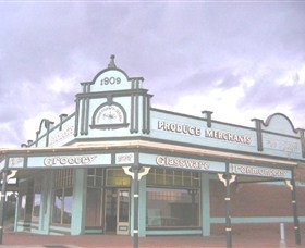 Up-To-Date Store Cultural And Learning Precinct - Holiday Sunshine Coast 3