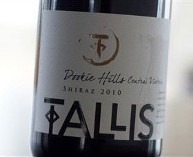 Tallis Wine Cellar Door - Holiday Sunshine Coast 4
