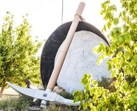 The Big Gold Pick And Pan - Holiday Sunshine Coast 0