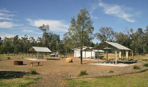 Terry Hie Hie Picnic Area - Sunshine Coast Tourism 3