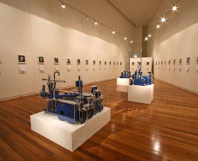 Wagga Wagga Art Gallery - Holiday Sunshine Coast 0