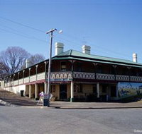 Wallendbeen Hotel - Sunshine Coast Tourism