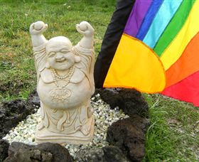 Hugs Across The Cosmos - Holiday Sunshine Coast 0