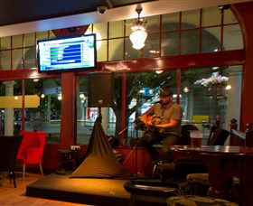 PJ O'Reilly's Irish Pub - Sunshine Coast Tourism 1