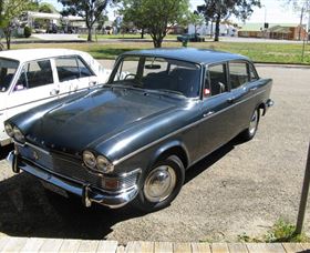 Ricks Auto Museum - Sunshine Coast Tourism 1