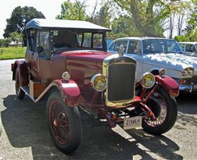 Ricks Auto Museum - Sunshine Coast Tourism 2