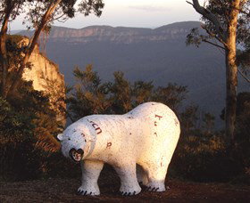 Lost Bear Gallery - Sunshine Coast Tourism 0