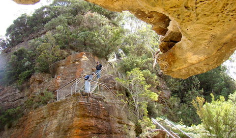 Three Sisters - Honeymoon Bridge - Holiday Sunshine Coast 1