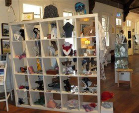 Gallery On Track - Holiday Sunshine Coast 1