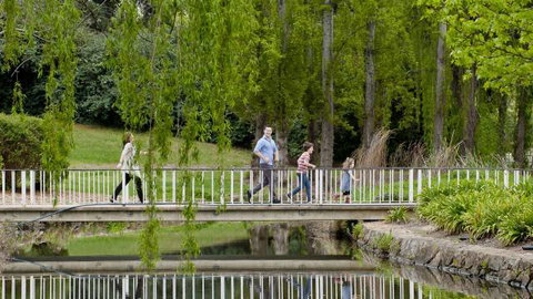 Commonwealth Park - Sunshine Coast Tourism 6