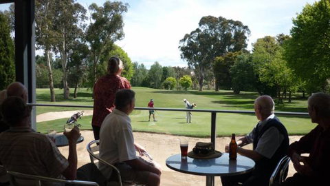 Queanbeyan Golf Club - Holiday Sunshine Coast 2