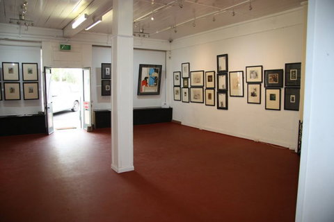 FyreGallery - Holiday Sunshine Coast 4