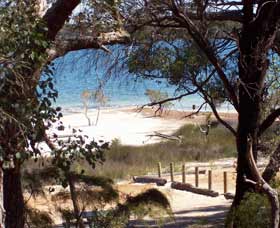 Lake Poorrarecup - Shire Of Cranbrook - Holiday Sunshine Coast 0