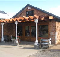 Eling Forest Cellar Door and Cafe - Sunshine Coast Tourism