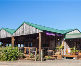 Robyn Drayton Wines - Holiday Sunshine Coast 4