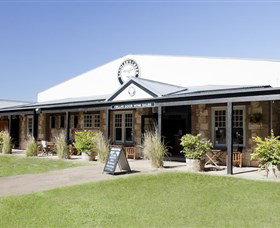 Saddlers Creek Wines - Sunshine Coast Tourism 0