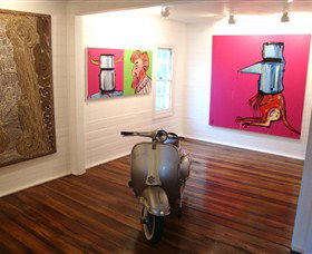 Gallery Ecosse - Holiday Sunshine Coast 1
