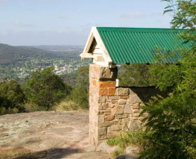 Mount Gibraltar - Holiday Sunshine Coast 0