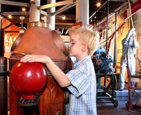 Portside Heritage Gateway - Holiday Sunshine Coast 0