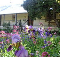 Raglan Gallery And Cultural Centre - Holiday Sunshine Coast