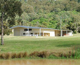 Razorback Ridge Wines - Sunshine Coast Tourism 0