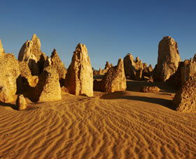 Pinnacles Desert Discovery Centre - Sunshine Coast Tourism 3