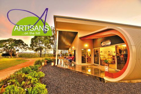 Artisans On The Hill - Holiday Sunshine Coast 2