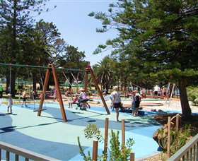 Shelly Park, Cronulla - Holiday Sunshine Coast 0