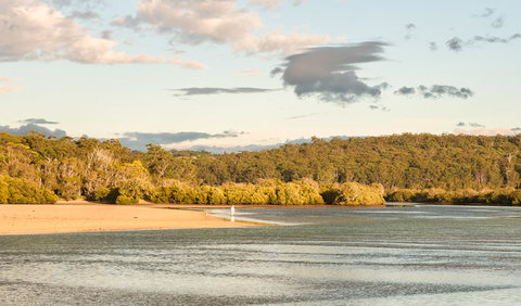 Narrawallee Inlet Walking Track - Holiday Sunshine Coast 3