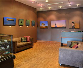 Shoalhaven Fine Art And Framing - Holiday Sunshine Coast 1