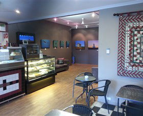 Shoalhaven Fine Art And Framing - Holiday Sunshine Coast 3