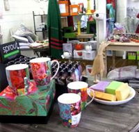The Famous Tinonee Cafe and Gift Shop - Holiday Sunshine Coast