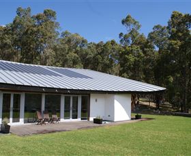 Barton Jones Wines - Holiday Sunshine Coast 3