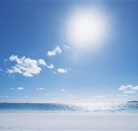 Hawks Nest Beach - Sunshine Coast Tourism