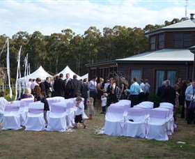 Roses Vineyard And Animal Farm - Sunshine Coast Tourism 2