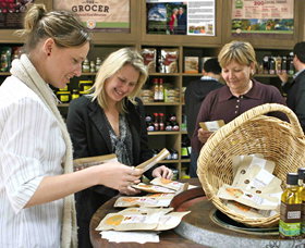 Summerland House Farm - House With No Steps - Holiday Sunshine Coast 0