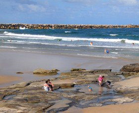 Turners Beach - Sunshine Coast Tourism 3