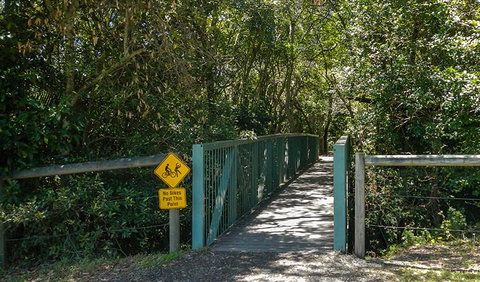 Diamond Head Loop Walk - Holiday Sunshine Coast 0