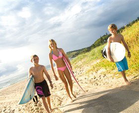 Ballina Surfing Beaches - Sunshine Coast Tourism 0