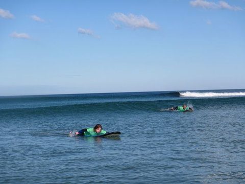 Great Ocean Road Surf Tours - Sunshine Coast Tourism 1