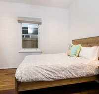 Tom  Doll's - Sunshine Coast Tourism