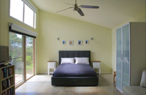 Tilba Coastal Retreat - Sunshine Coast Tourism 0