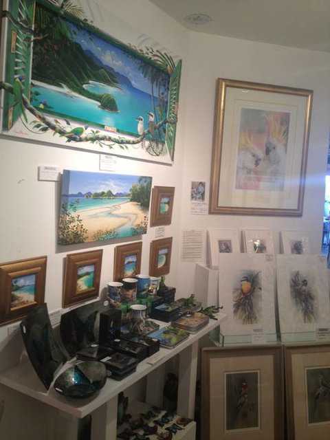 Village Gallery - Holiday Sunshine Coast 2