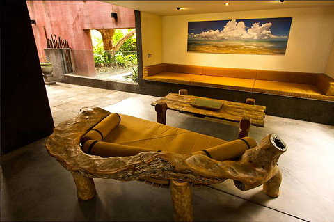 Tin Shed Art Gallery - Sunshine Coast Tourism 1