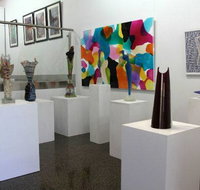 Colin Sweeney Art - Sunshine Coast Tourism