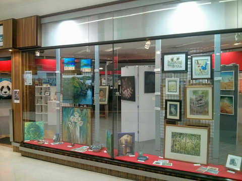 Townsville Art Society Inc - Holiday Sunshine Coast 1