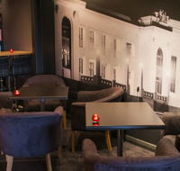 Polit Bar - Holiday Sunshine Coast