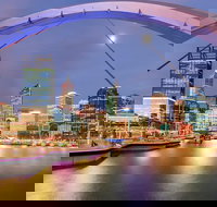 Swan River Twilight Cruise - Sunshine Coast Tourism